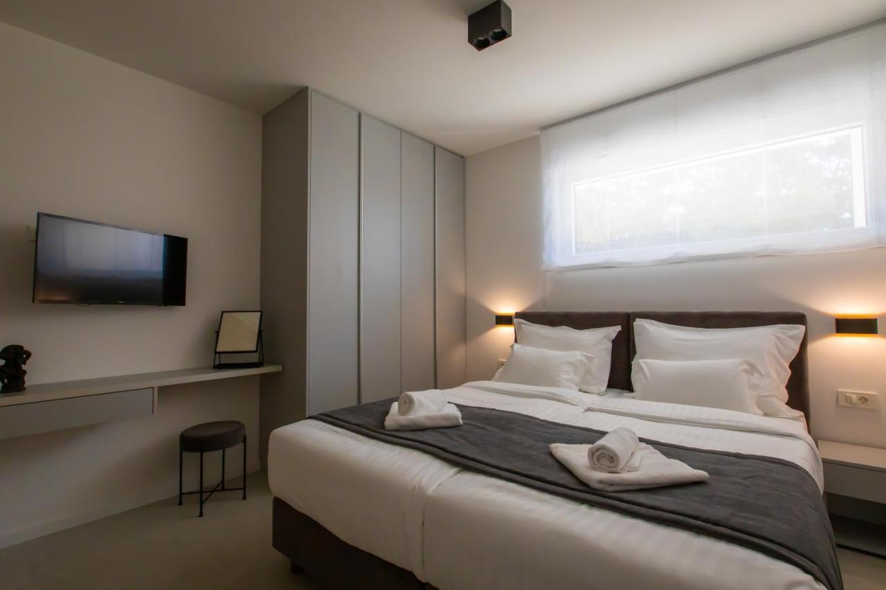 סטארה נובליה Beachfront Residences מראה חיצוני תמונה